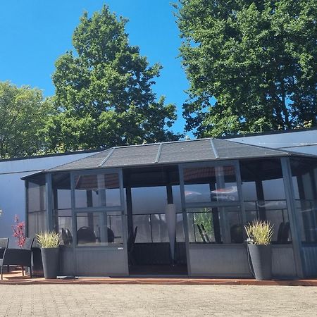 Bennetts Restaurant Und Hotel Wittingen ภายนอก รูปภาพ