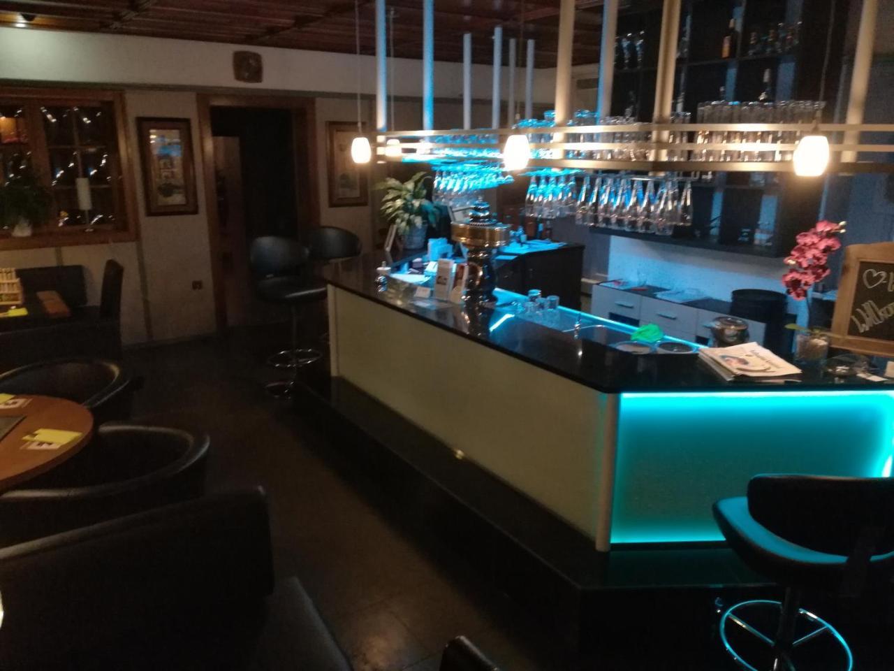 Bennetts Restaurant Und Hotel Wittingen ภายนอก รูปภาพ